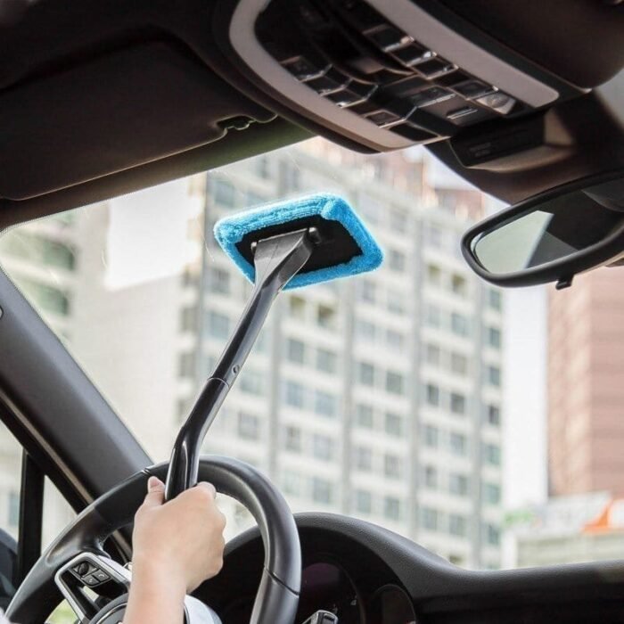 Automotive Microfiber Car Window Wiper - Image 1